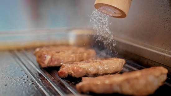 028_Gluecksstueck-Hof_Bielfeldt_Imagefilm_JOHANN_BENDIX.jpg 028_Gluecksstueck-Hof_Bielfeldt_Imagefilm_JOHANN_BENDIX.jpg